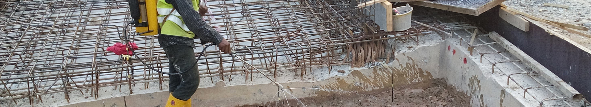 ఇంటి భవనం వివరించారు