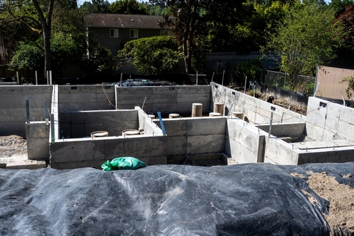 Strap Footings (Cantilever Footings) Key Features