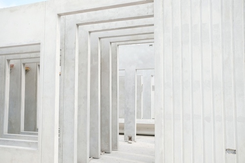 Precast concrete walls