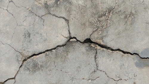 Structural Cracks