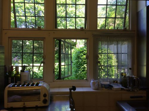 Vastu Tips for Direction of Kitchen Doors and Windows