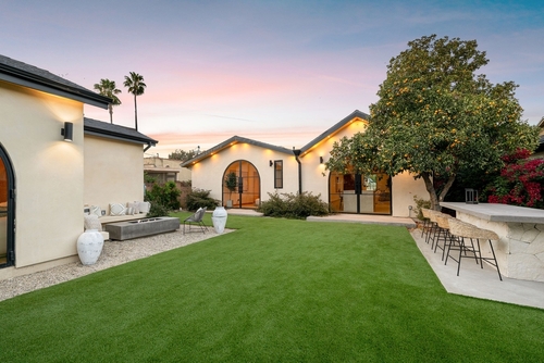 Garden and Outdoor Area