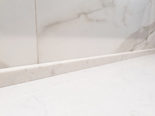 Marble Skirting Tiles Used on a Countertop | UltraTech Cement