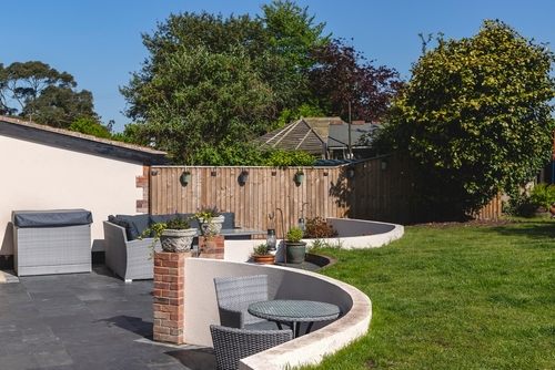 Sunken Slab Patio with Seating | UltraTech