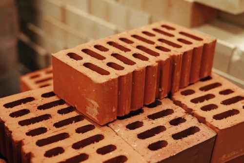 Hollow Construction Bricks | UltraTech Cement