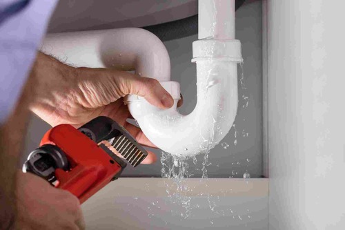 Plumber Fixing Water Leakage | UltraTech Cement 
