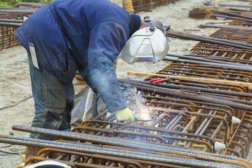 Worker doing centring work in construction | UltraTech