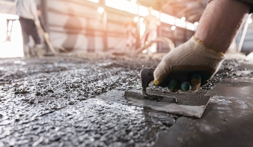 Screed Concrete in Construction | UltraTech Cement