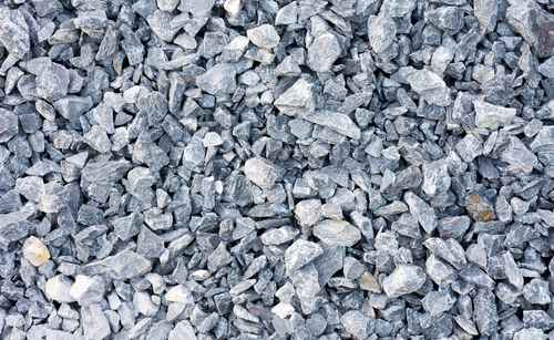 Concrete ke liye upyog hone wali crushed stone gitti, ghar nirmaan aur foundation ka mahatvapurn nirman samagri