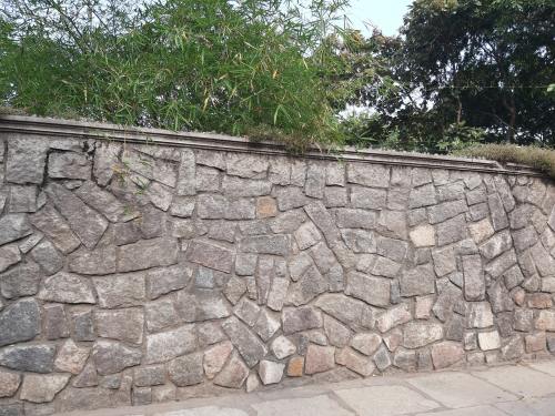 cladding compound wall