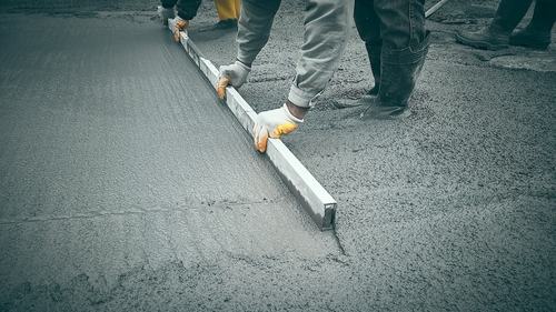 Screeding | UltraTech Cement