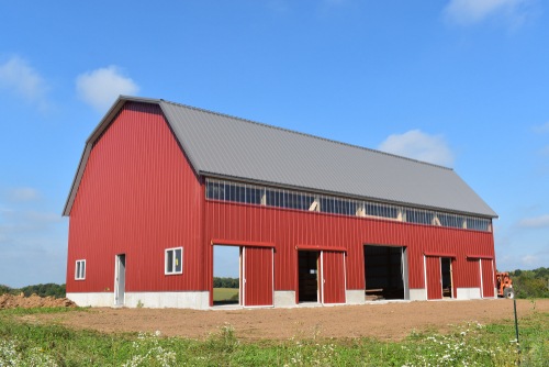 What is Gambrel Roof | UltraTech Cement