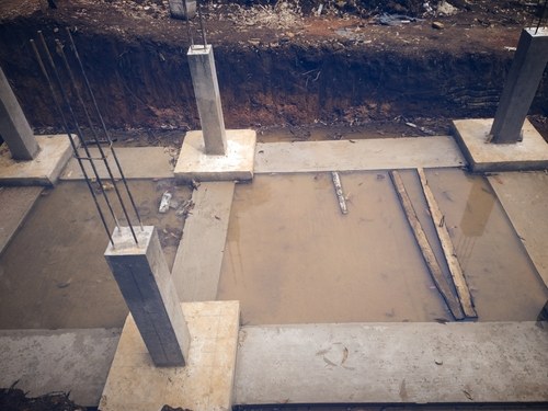 Plinth beam